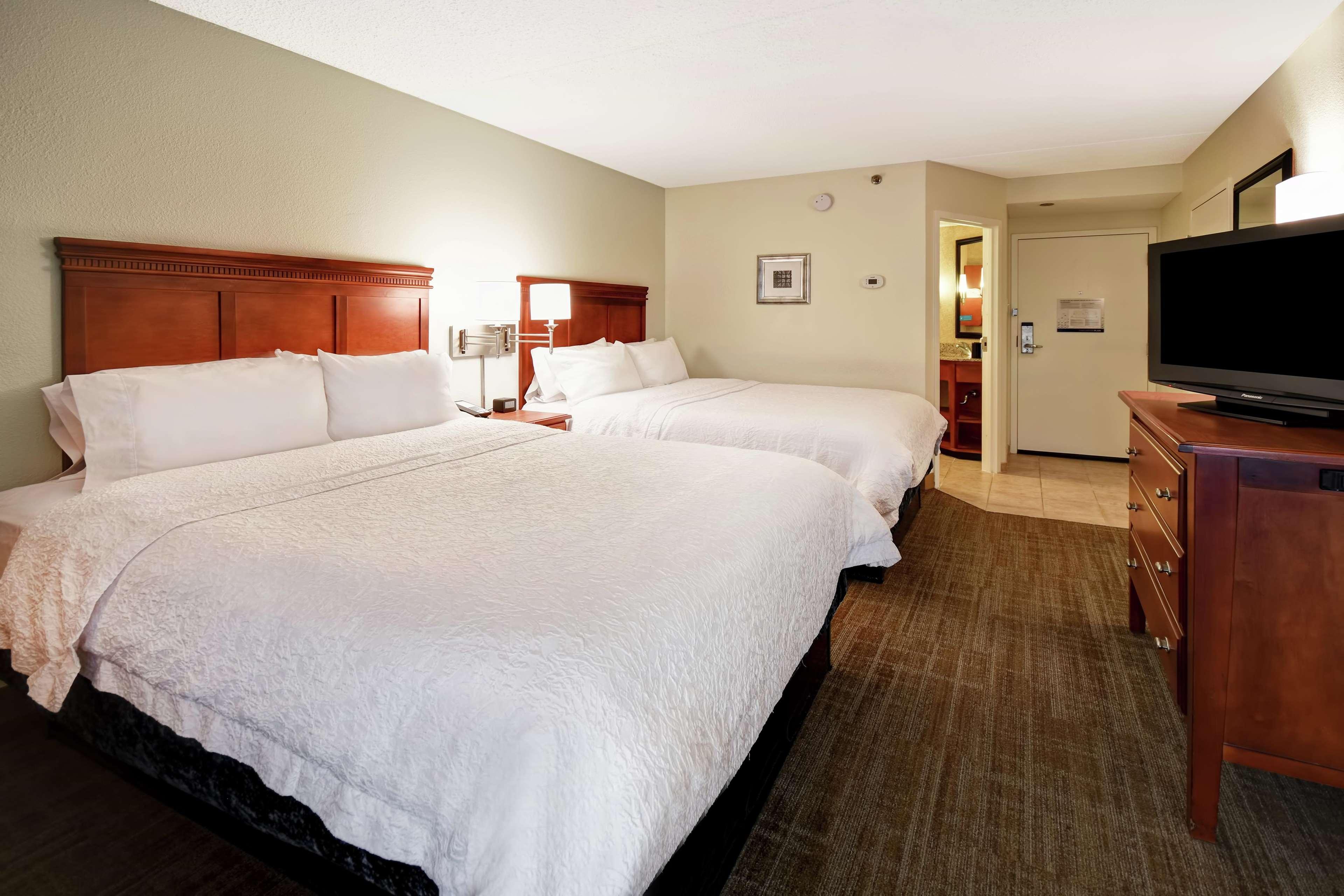 מרלינד הייטס Hampton Inn St. Louis - Westport מראה חיצוני תמונה
