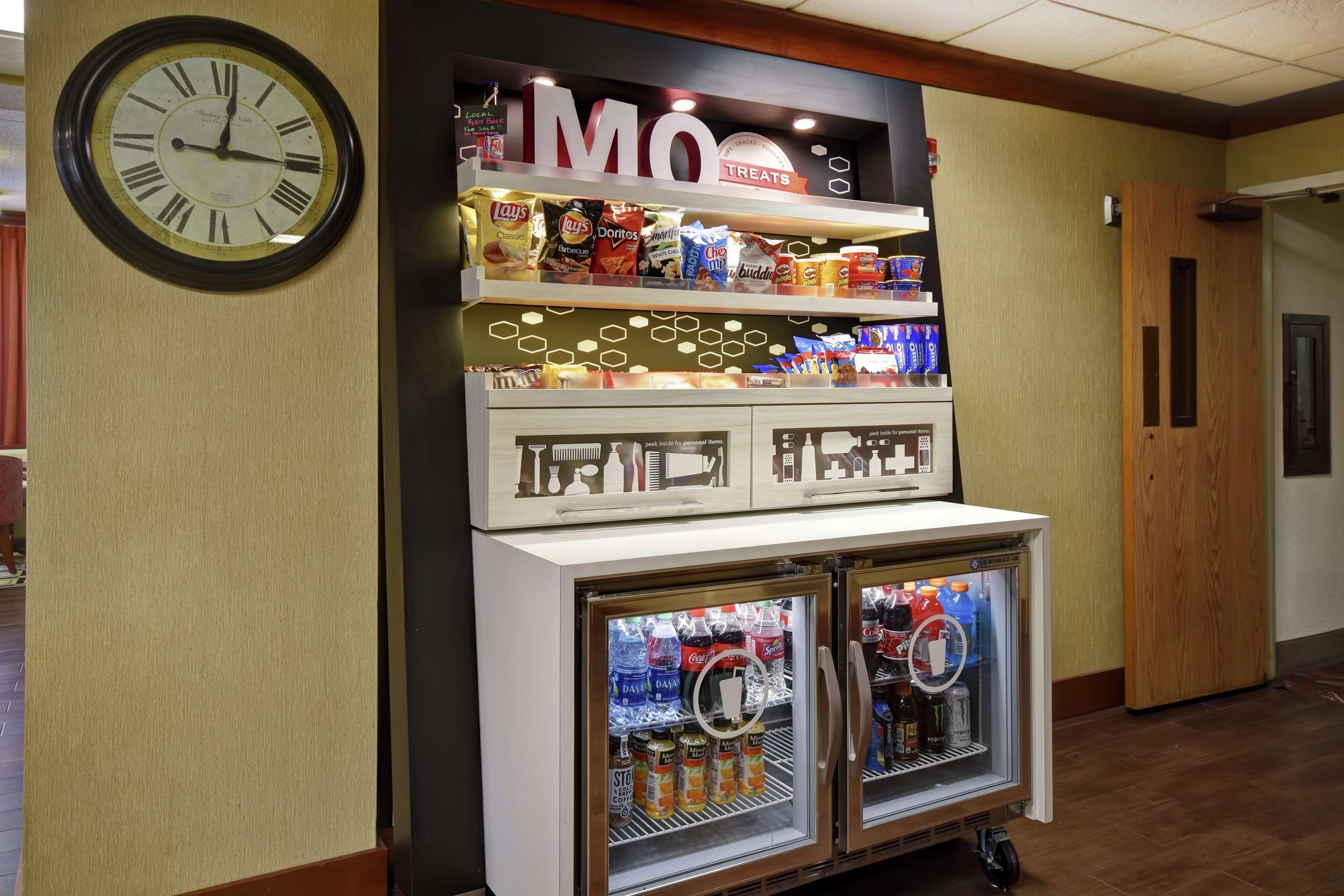 מרלינד הייטס Hampton Inn St. Louis - Westport מראה חיצוני תמונה